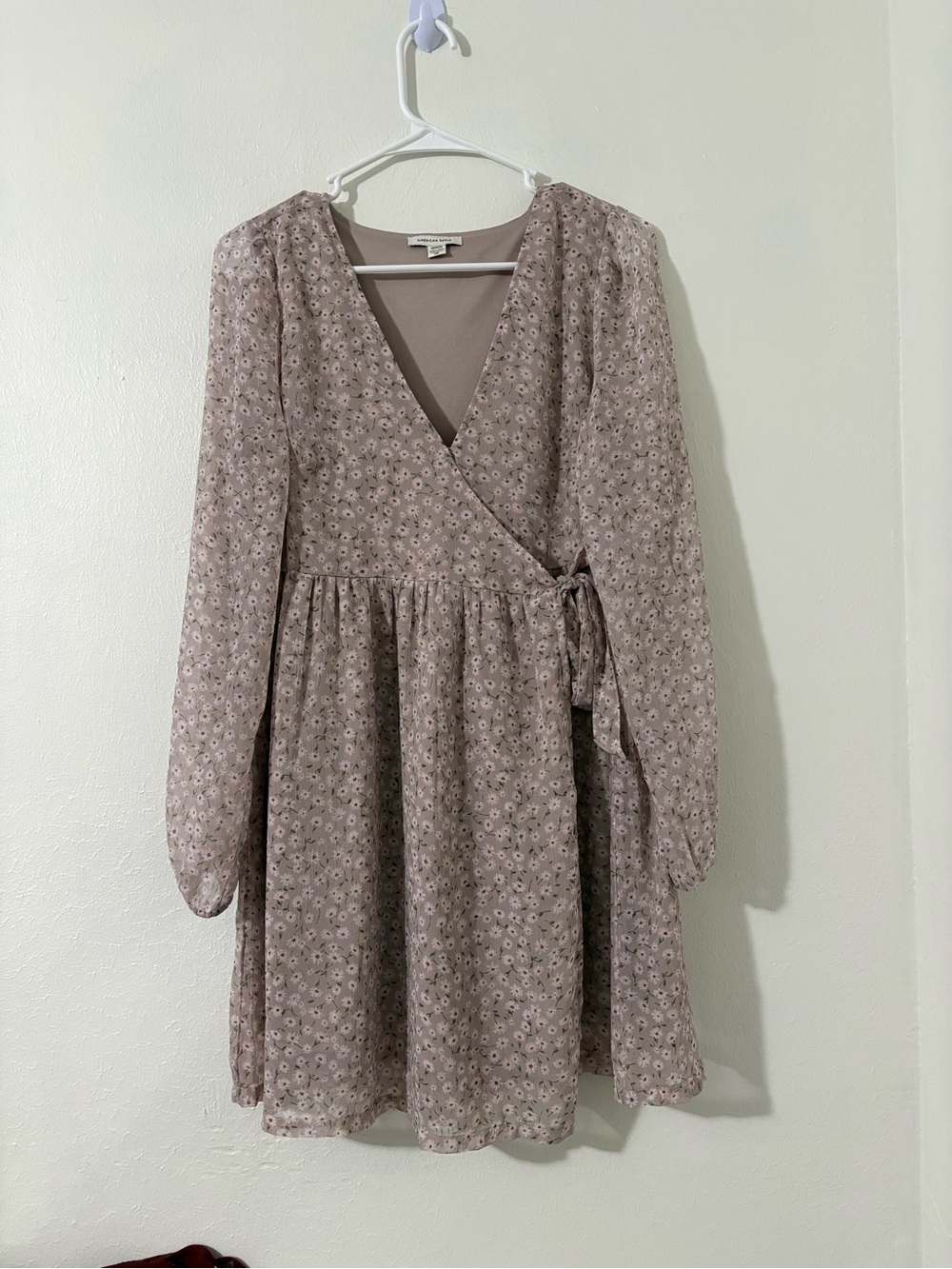 American Eagle Floral Wrap Dress | Size: Medium